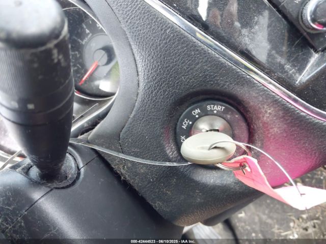 2013 CHRYSLER 200 1C3CCBCG9DN520557 Photo 10