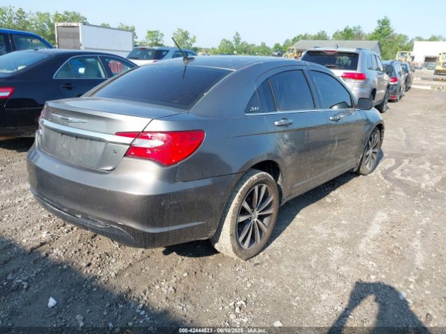 2013 CHRYSLER 200 1C3CCBCG9DN520557 Photo 3