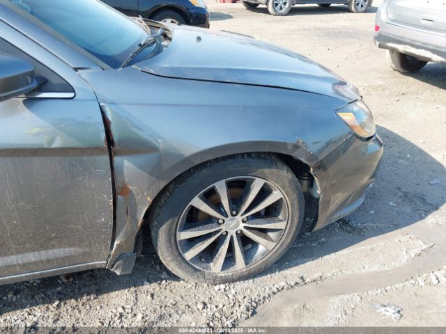 2013 CHRYSLER 200 1C3CCBCG9DN520557 Photo 5