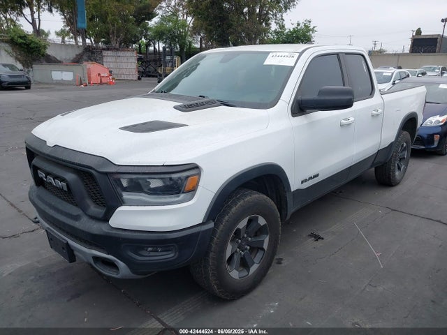 RAM 1500 2020 1C6SRFET1LN281180 Image 2