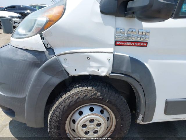 2017 RAM PROMASTER 2500 3C6TRVDG7HE529012 Photo 5