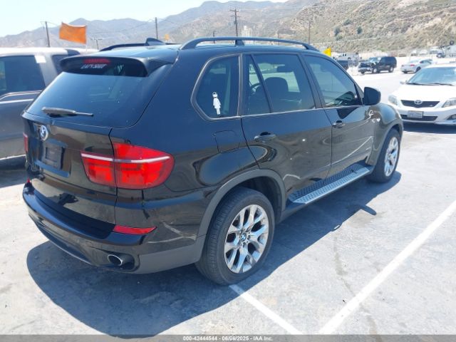 2013 BMW X5 5UXZV4C58D0B01835 Photo 3