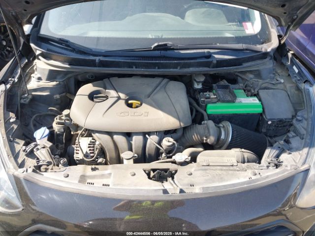 KMHD35LH7GU305856 Hyundai ELANTRA GT