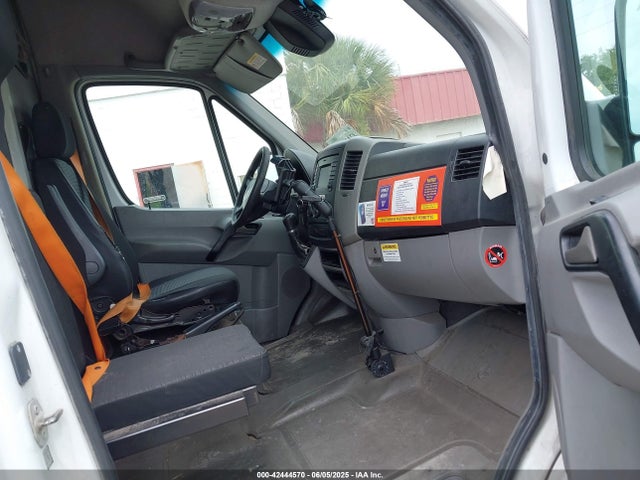 WD3PE8DD3GP364646 Mercedes-Benz Sprinter 2500 High  Roof/high Roof
