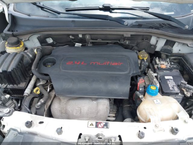 2018 RAM PROMASTER CITY ZFBERFAB2J6H42726 Photo 9