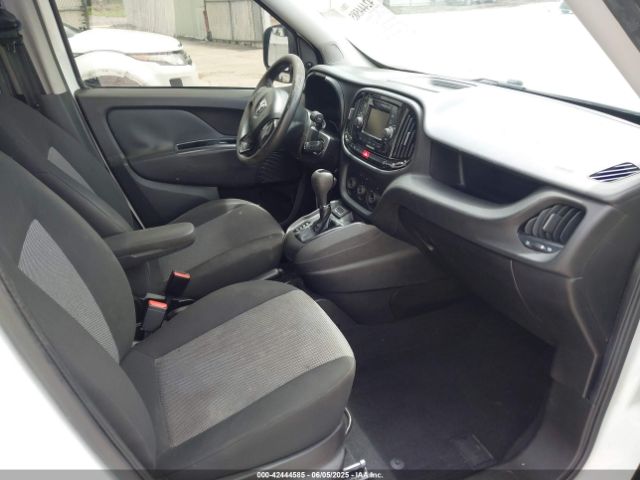 2018 RAM PROMASTER CITY ZFBERFAB2J6H42726 Photo 4