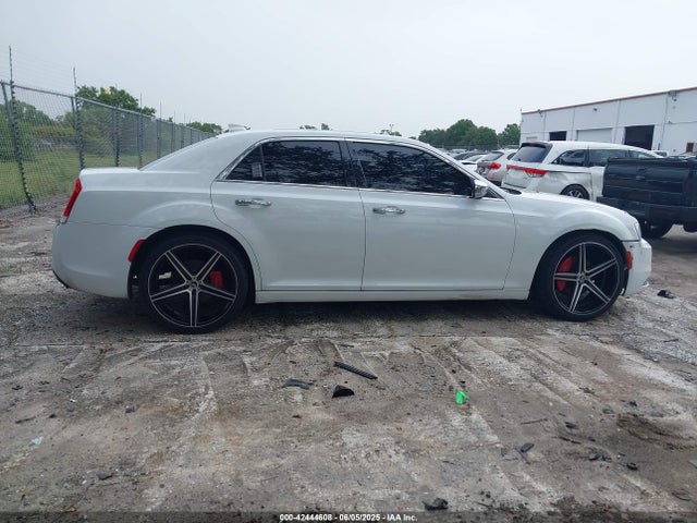 2C3CCAEG5GH181560 Chrysler 300C