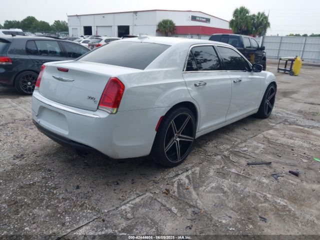 2016 CHRYSLER 300C 2C3CCAEG5GH181560 Photo 3