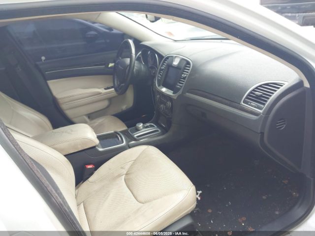 2016 CHRYSLER 300C 2C3CCAEG5GH181560 Photo 4
