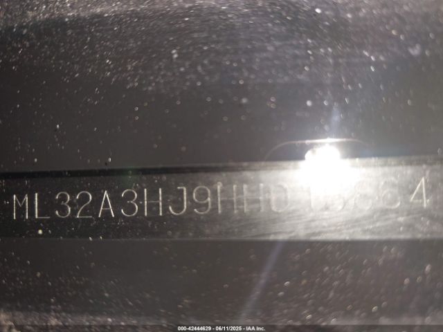 ML32A3HJ9HH016864 Mitsubishi MIRAGE ES