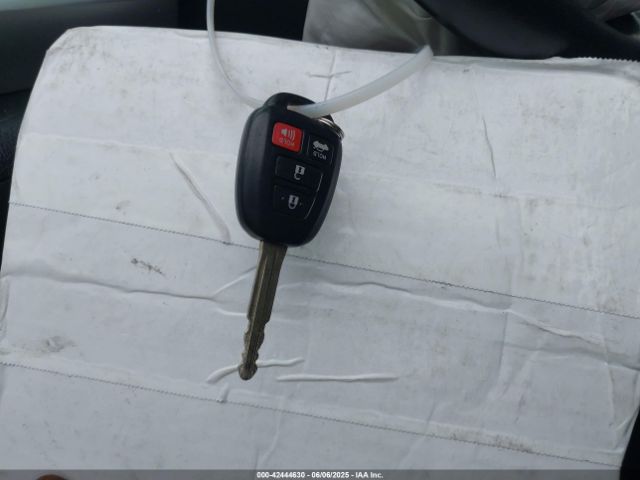 4T1BF1FK1GU598085 Toyota CAMRY SE