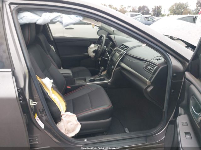 4T1BF1FK1GU598085 Toyota CAMRY SE
