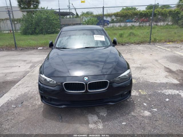 WBA8E1G53GNT35842 BMW 320i