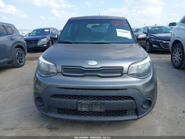 KNDJN2A27J7596489 KIA Soul