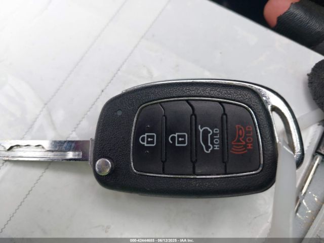 2018 HYUNDAI SANTA FE SPORT 5NMZTDLBXJH076961 Photo 10