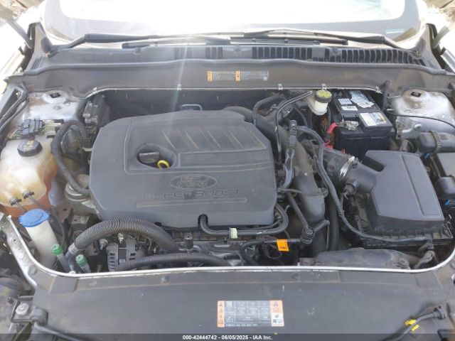 3FA6P0HD5HR195575 Ford FUSION SE