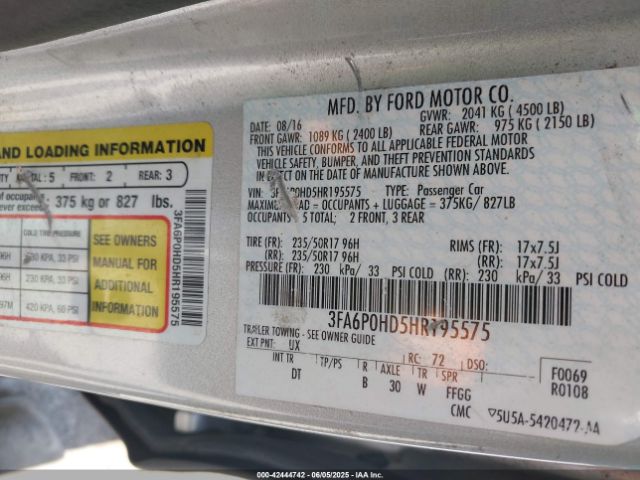 3FA6P0HD5HR195575 Ford FUSION SE