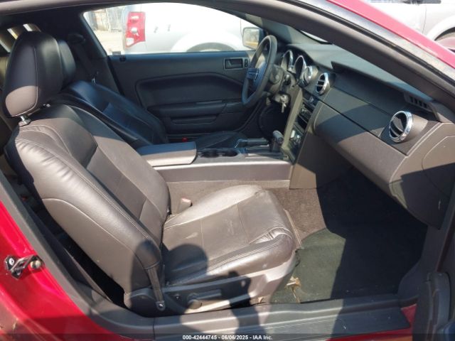 2005 FORD MUSTANG 1ZVFT80N355125190 Photo 4
