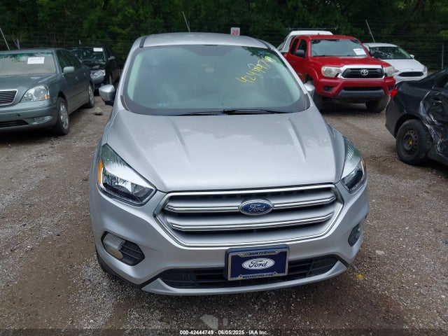 1FMCU9GDXHUA73293 Ford ESCAPE SE