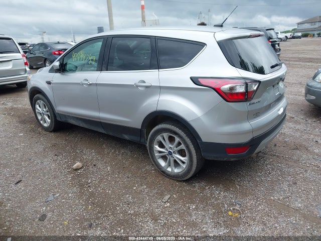 1FMCU9GDXHUA73293 Ford ESCAPE SE