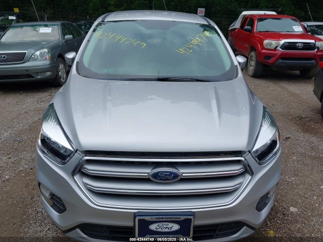 1FMCU9GDXHUA73293 Ford ESCAPE SE