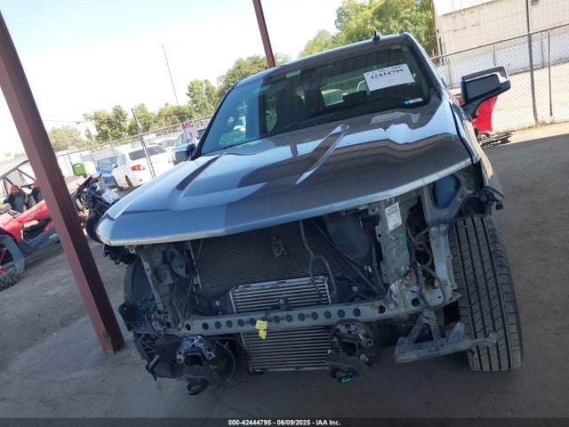 3GCPYDEKXLG233540 Chevrolet l3b - sidi, vvt, alum