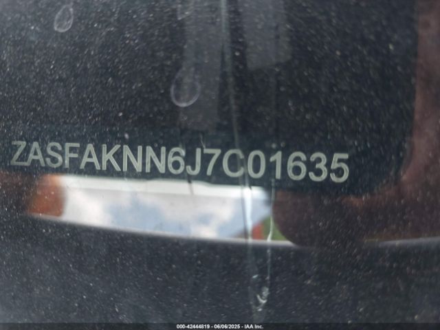 2018 ALFA ROMEO STELVIO ZASFAKNN6J7C01635 Photo 8