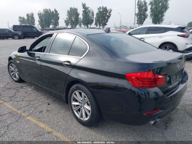 WBA5A5C59GG352046 BMW 528I