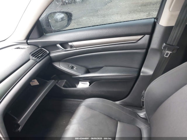 1HGCV1F11JA141922 Honda ACCORD LX