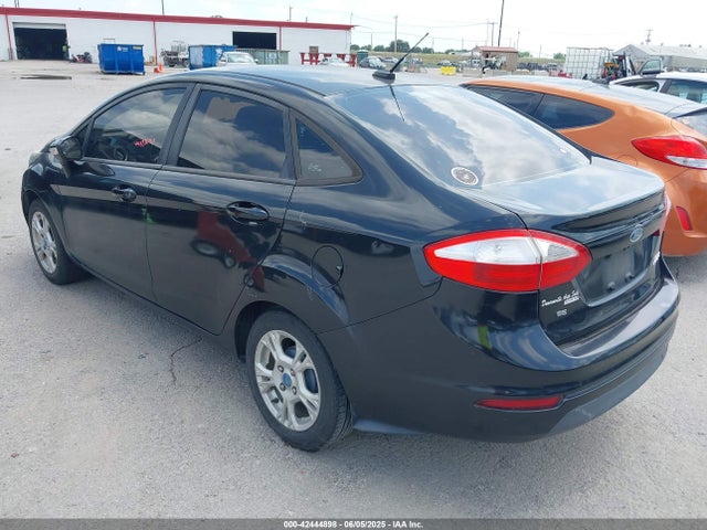 Ford 2014 2014 3FADP4BJ8EM132587 Image 3