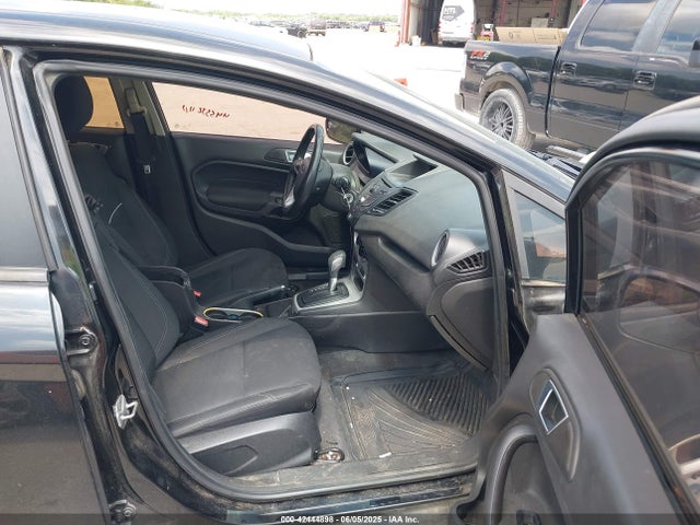 Ford 2014 2014 3FADP4BJ8EM132587 Image 5