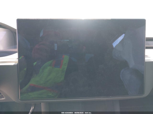 Tesla MODEL X 2025 7SAXCDE54SF462487 Image 17