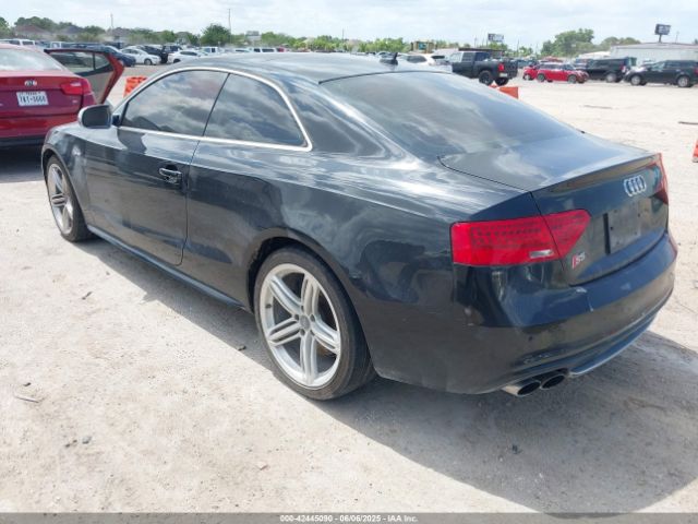 2013 AUDI S5 WAUVGAFR8DA015727 Photo 2