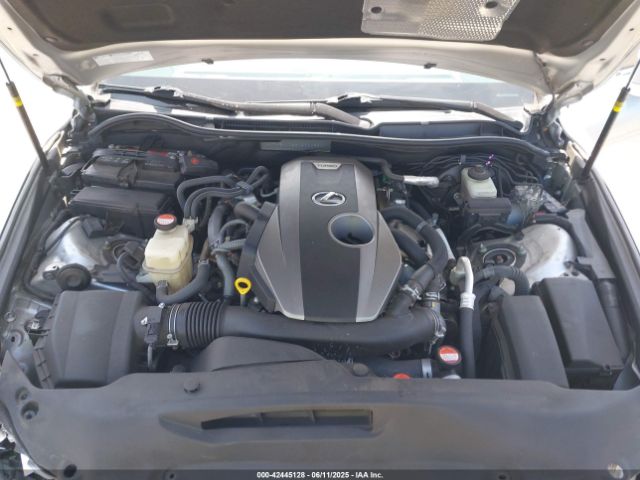 2016 LEXUS IS 200T JTHBA1D28G5004980 Photo 9