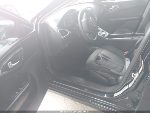 2015 CHRYSLER 200 1C3CCCABXFN689955 Photo 4