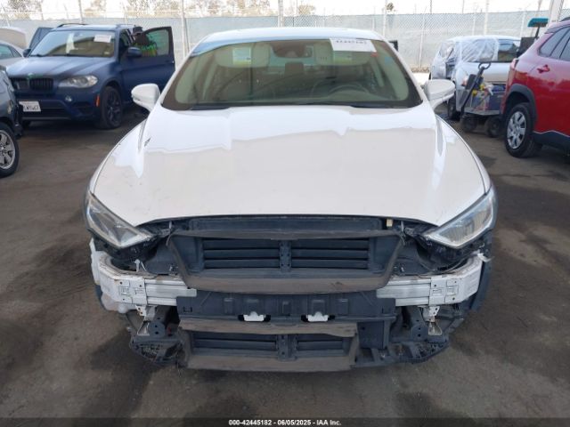 3FA6P0RU8HR229653 Ford Fusion Hybrid Titanium