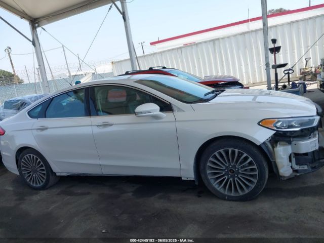 3FA6P0RU8HR229653 Ford Fusion Hybrid Titanium