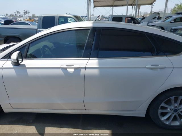 3FA6P0LU9LR227928 Ford Fusion Hybrid Se