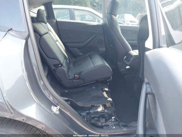 2021 TESLA MODEL Y 5YJYGAEE7MF146315 Photo 7