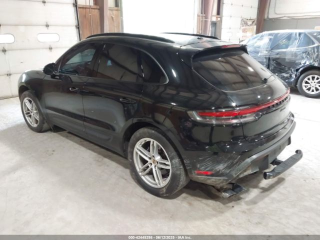 2022 PORSCHE MACAN WP1AA2A58NLB11942 Photo 2