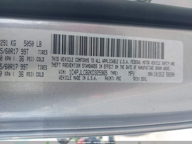 2019 JEEP CHEROKEE 1C4PJLCB2KD325965 Photo 8