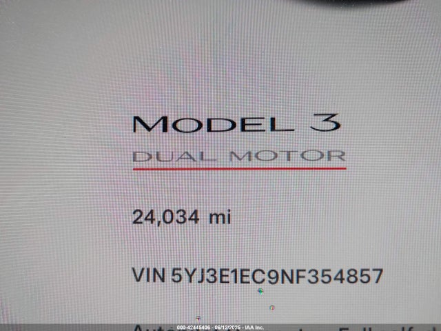 5YJ3E1EC9NF354857 Tesla 2022
