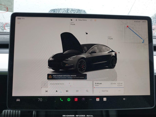 5YJ3E1EC9NF354857 Tesla 2022