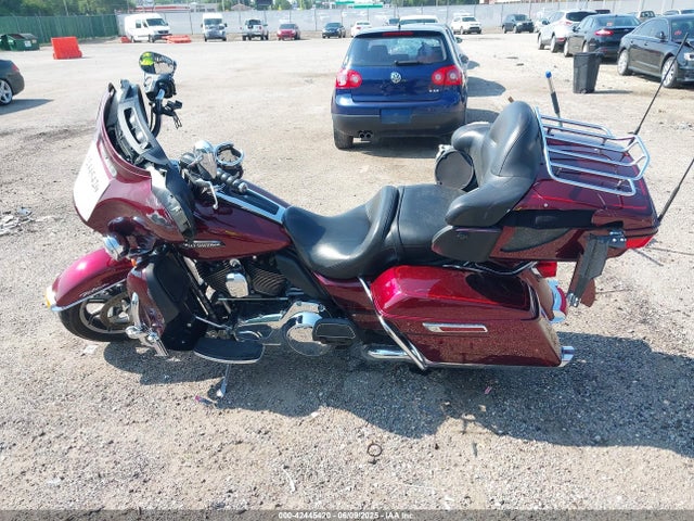 Harley-Davidson Flhtcu Ultra Classic Electra Gld 2015 1HD1FCM15FB696549 Image 12
