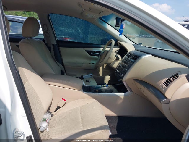1N4AL3AP9FC126119 Nissan 2015