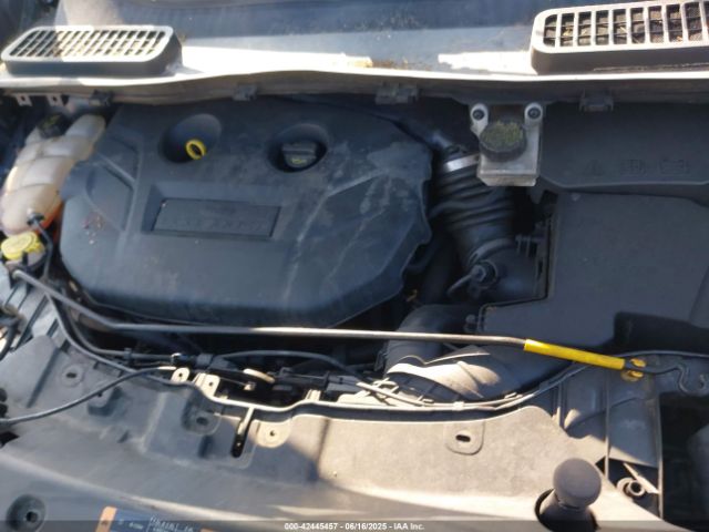 2016 FORD ESCAPE 1FMCU9J99GUB27573 Photo 9