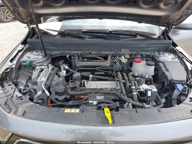 W1N9M1DB8NN006841 Mercedes-Benz electric motor