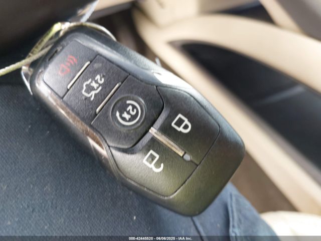 3LN6L2LU4FR603033 Lincoln MKZ HYBRID