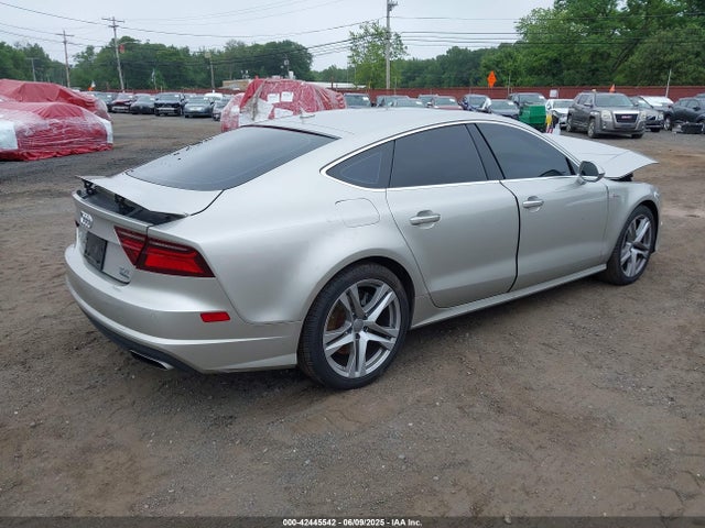 2017 AUDI A7 WAUW2AFC8HN085614 Photo 3