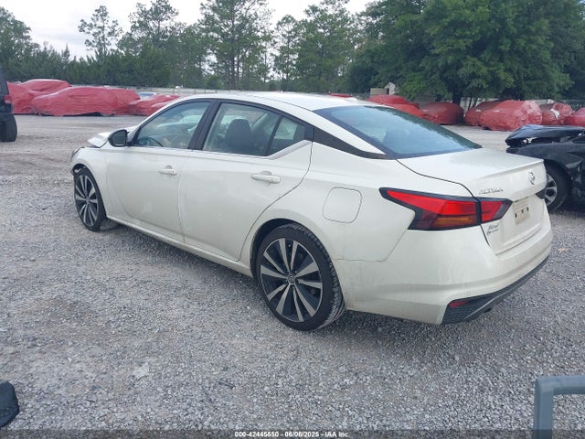 Nissan 2020 2020 1N4BL4CV9LN313995 Image 3